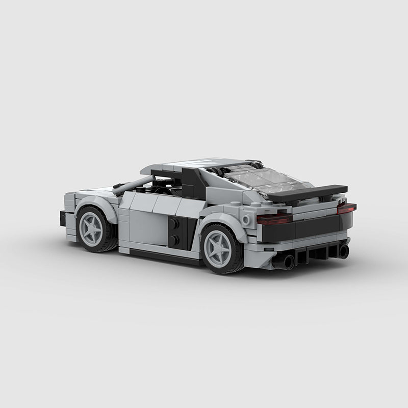 Audi R8 V10